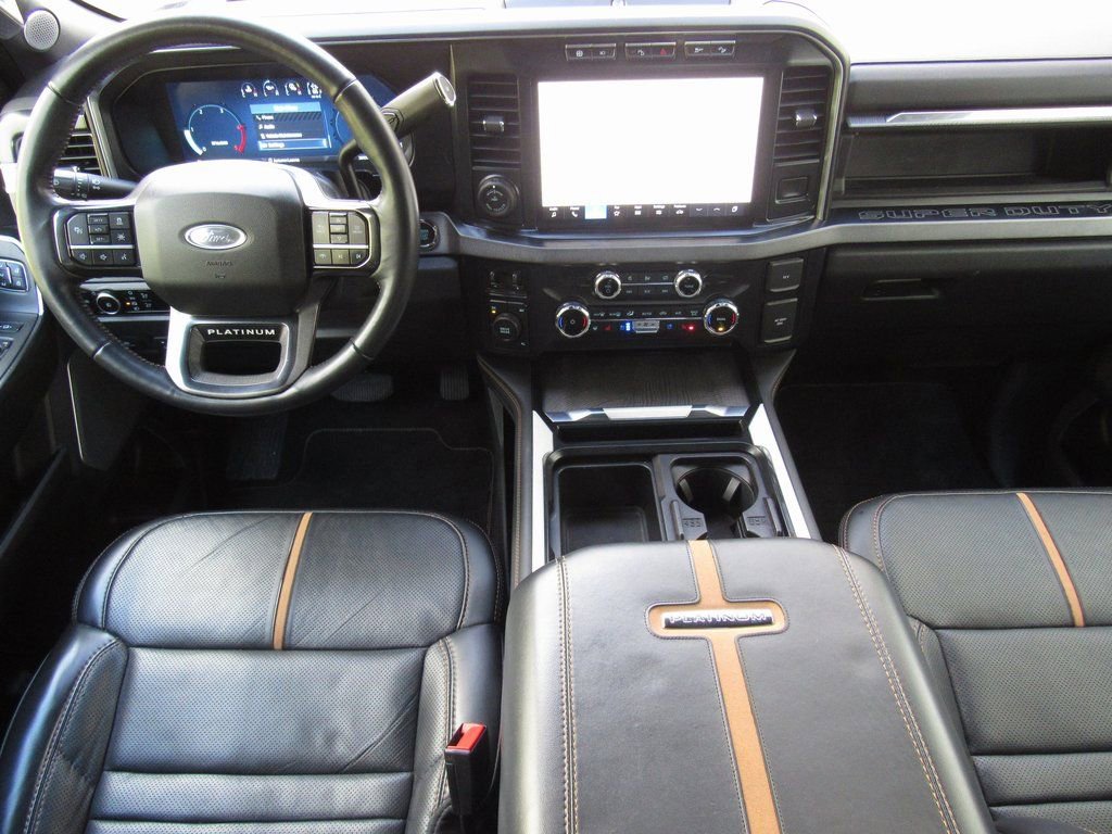 Used 2023 Ford F450 Platinum w/ FX4 Off-Road Package image 37
