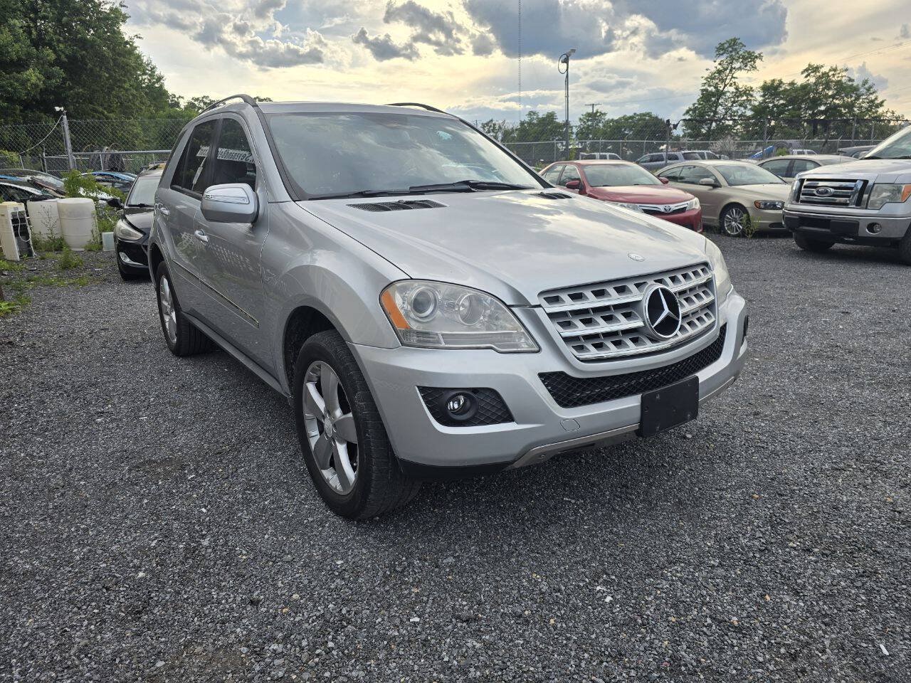 Used 2009 Mercedes-Benz ML 350 4MATIC image 6