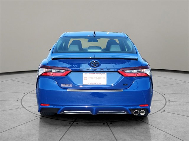 Used 2024 Toyota Camry SE image 5
