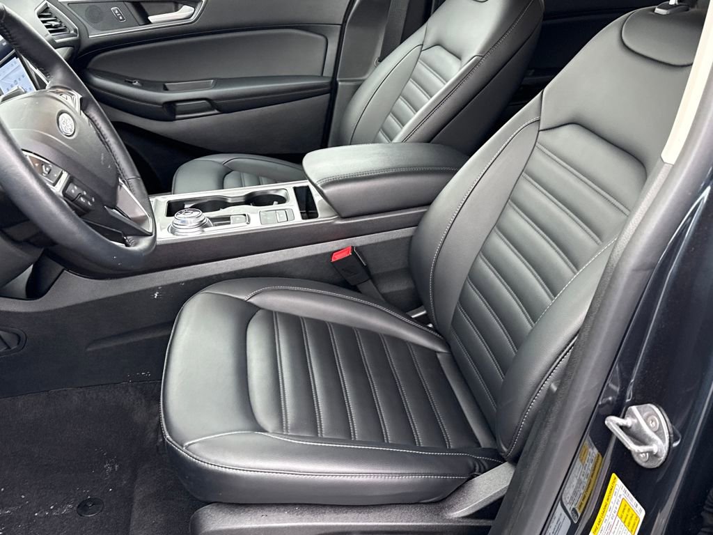 Certified 2024 Ford Edge SEL w/ Convenience Package image 15