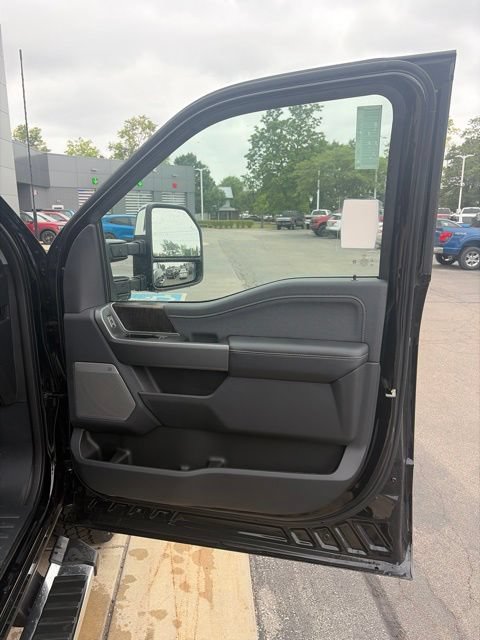 New 2026 Ford F350 Lariat w/ Lariat Premium Package AWD/4WD image 19