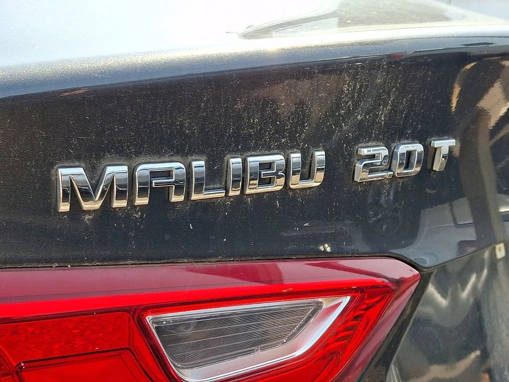 Used 2017 Chevrolet Malibu Premier FWD image 10