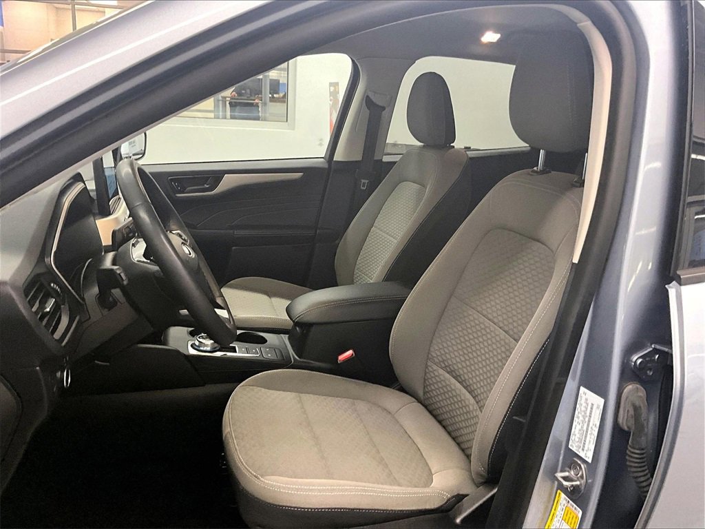 Used 2022 Ford Escape SE w/ Convenience Package image 10