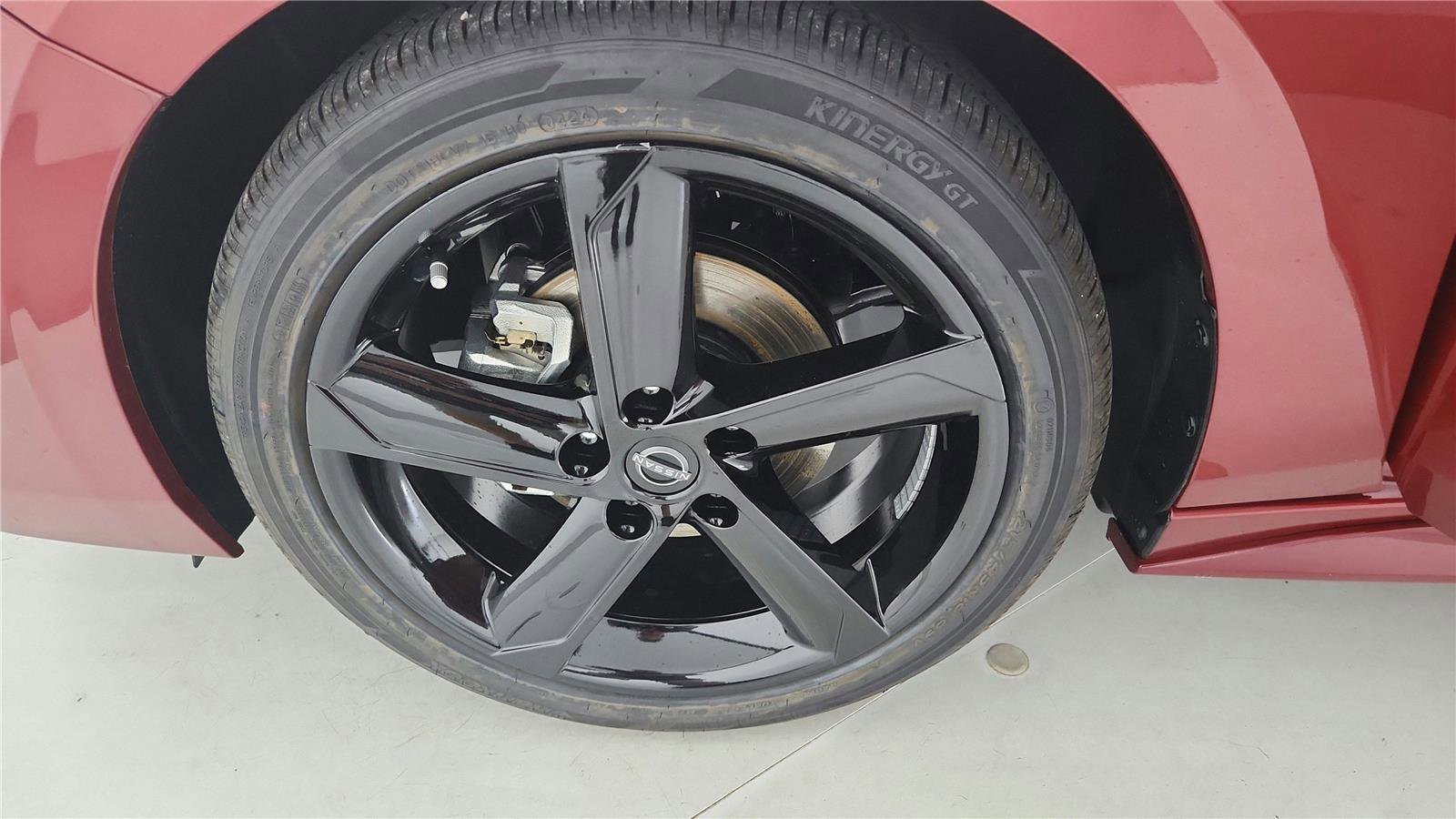 Certified 2024 Nissan Sentra SR image 30