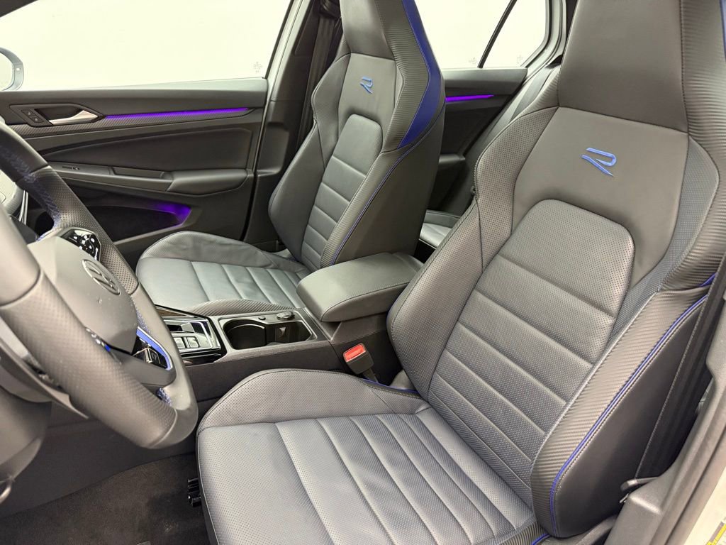 Used 2024 Volkswagen Golf R image 5