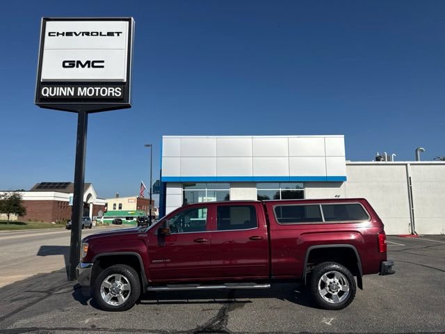 Used 2016 GMC Sierra 2500 SLE w/ SLE Preferred Package AWD/4WD image 2