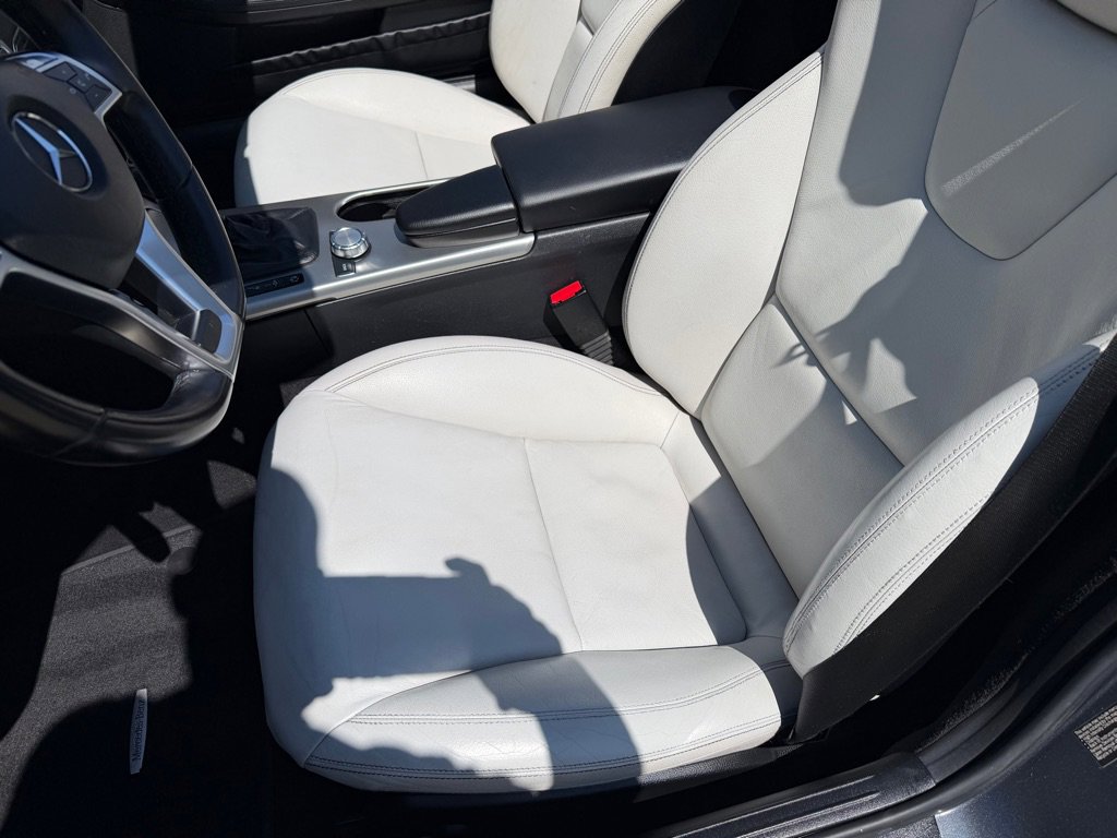Used 2012 Mercedes-Benz SLK 350 image 13