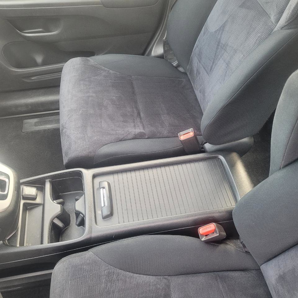 Used 2013 Honda CR-V LX image 10