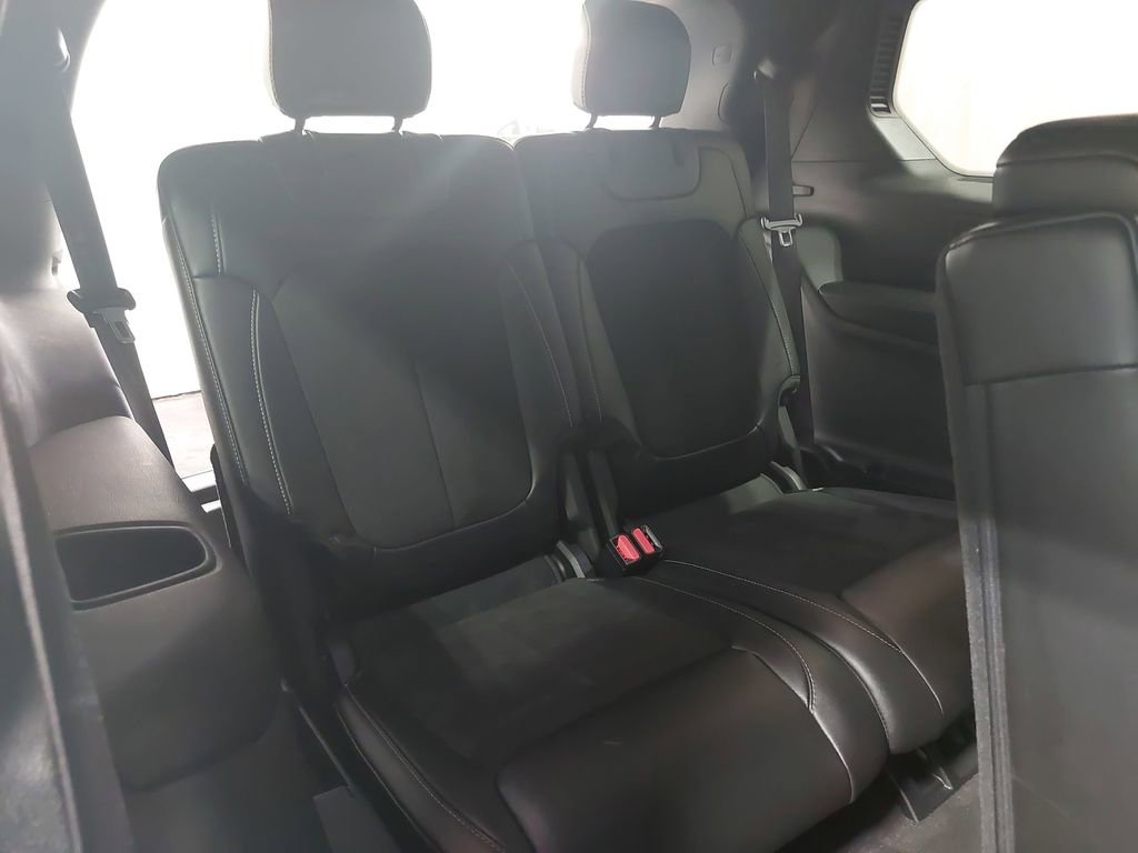 Used 2024 Jeep Grand Cherokee L Laredo image 12