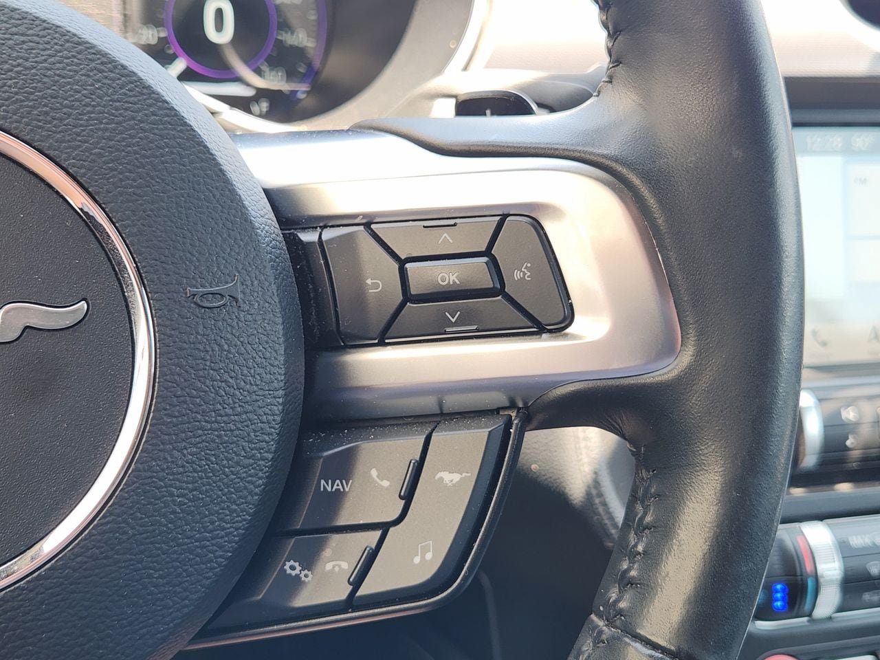 Used 2019 Ford Mustang GT Premium w/ Equipment Group 401A RWD image 28