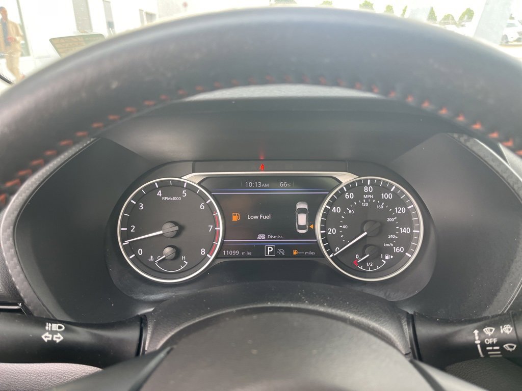 Used 2024 Nissan Sentra SR w/ SR Premium Package image 14