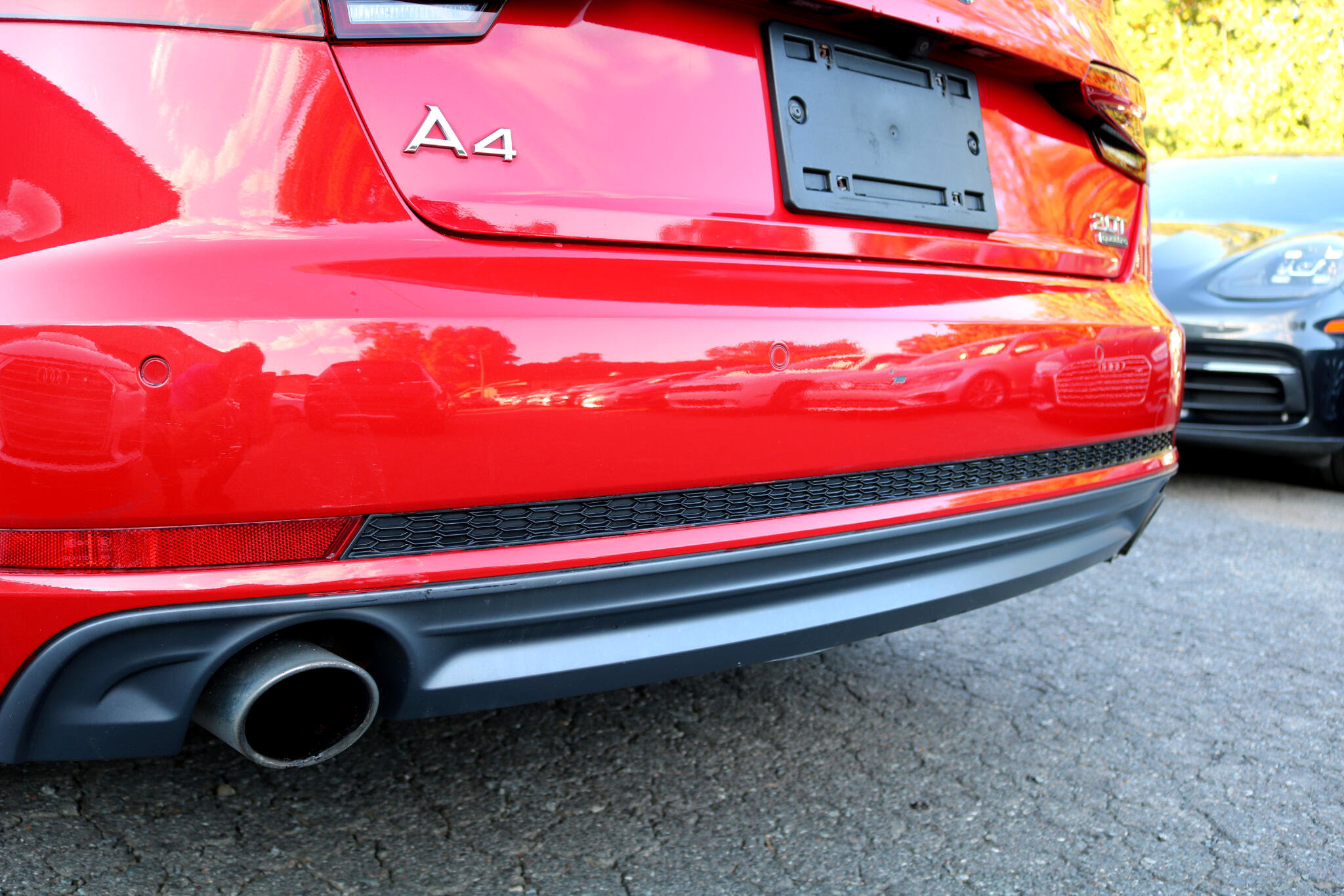 Used 2017 Audi A4 2.0T Premium Plus w/ Premium Plus Package image 11