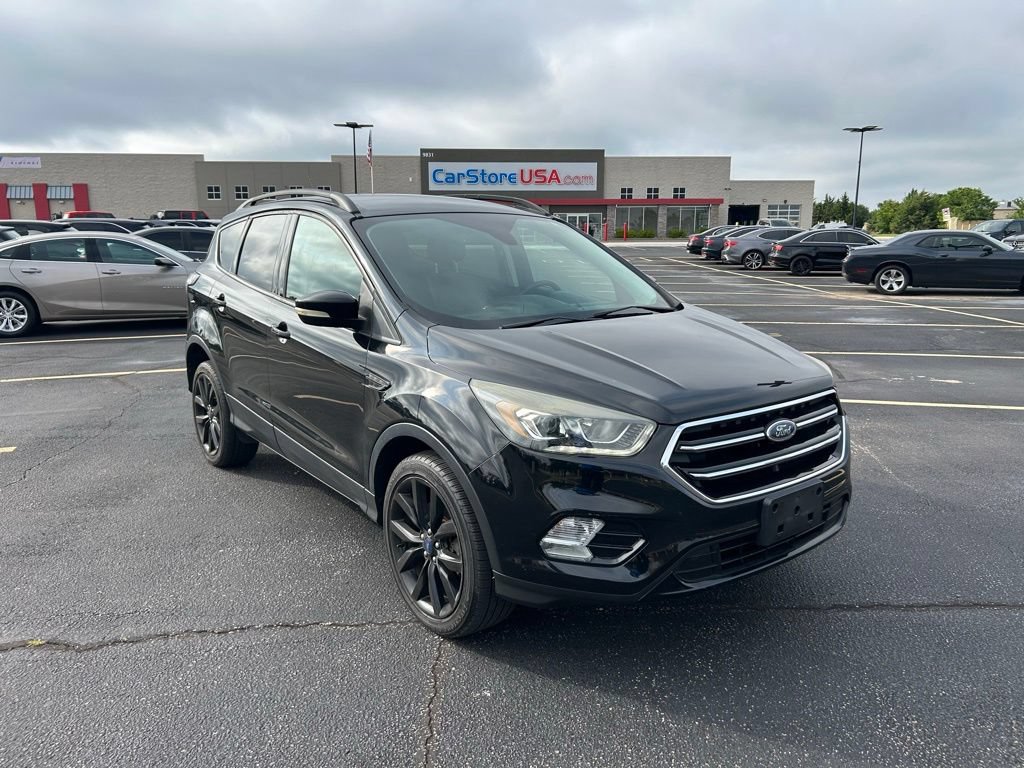 Used 2017 Ford Escape Titanium AWD/4WD image 1