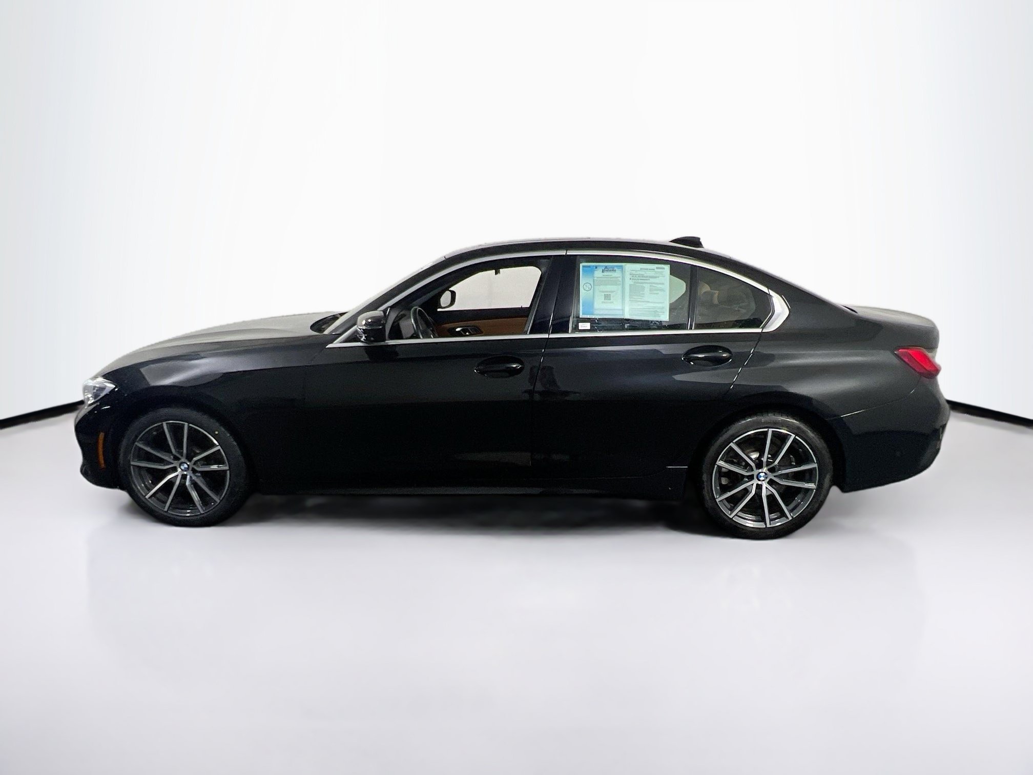 Used 2020 BMW 330i xDrive Sedan w/ Premium Package AWD/4WD image 8