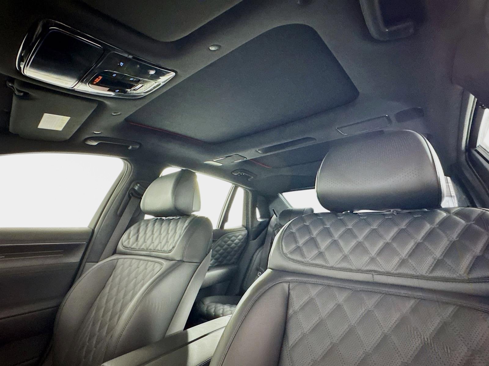 New 2026 Genesis G90 3.5T Prestige image 14