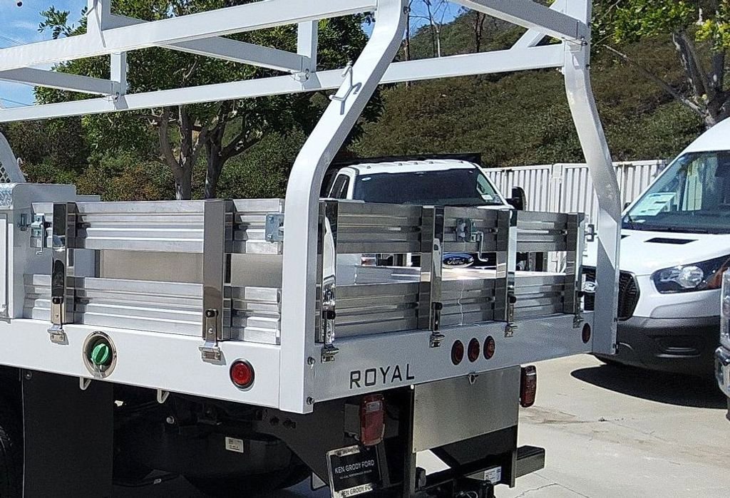 New 2025 Ford F550 2WD Regular Cab Super Duty image 26