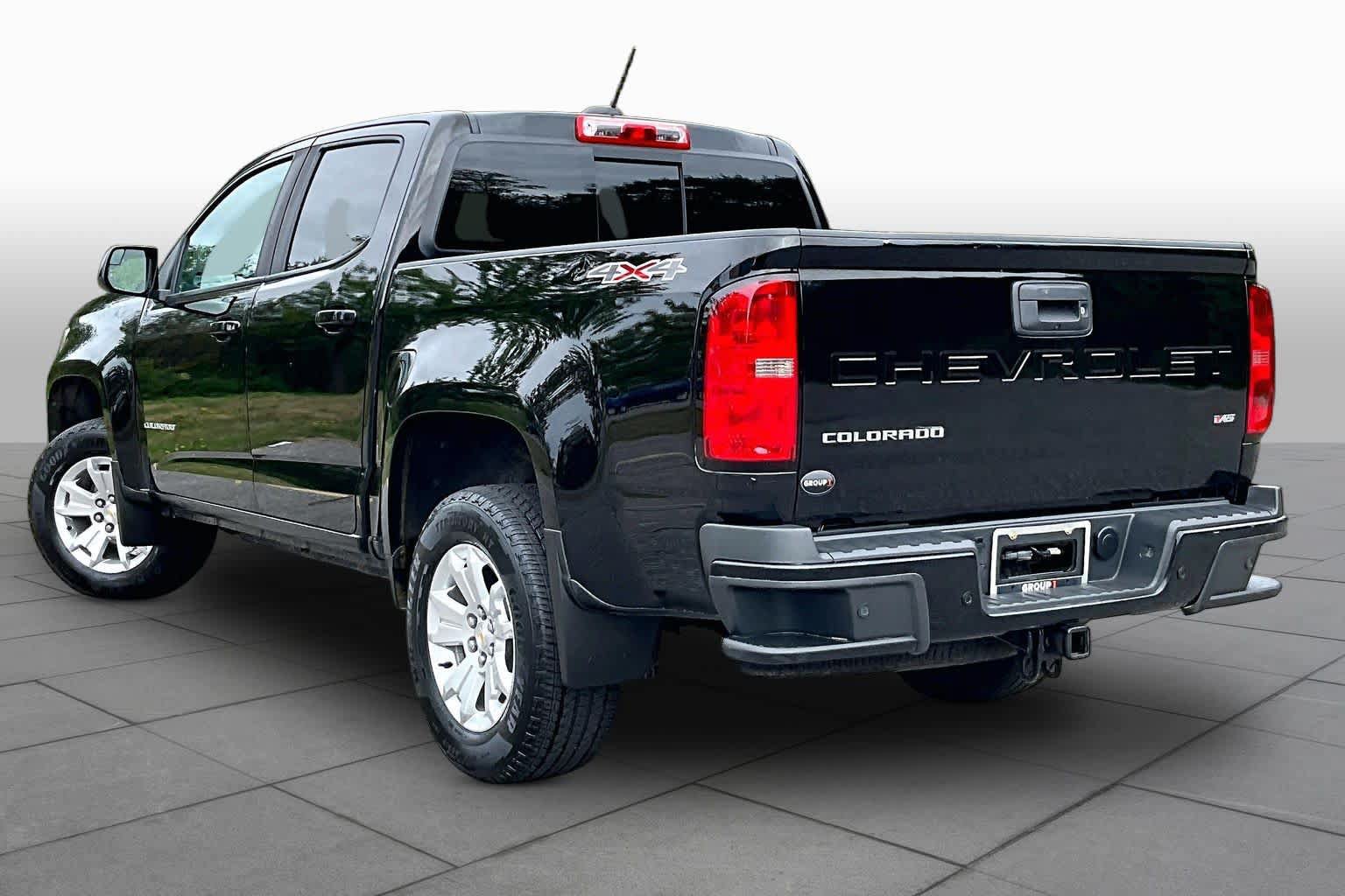 Used 2022 Chevrolet Colorado LT w/ Safety Package AWD/4WD image 12