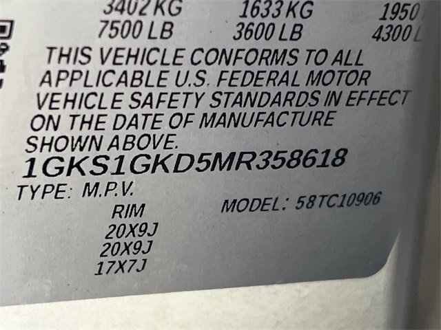 Used 2021 GMC Yukon XL SLT image 33