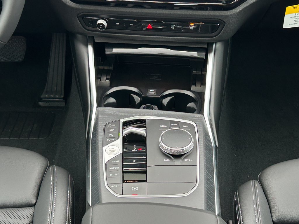 New 2026 BMW 330i Sedan RWD image 27