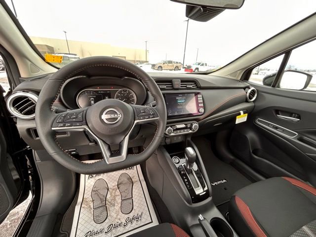 New 2025 Nissan Versa SR w/ Trunk Package image 13