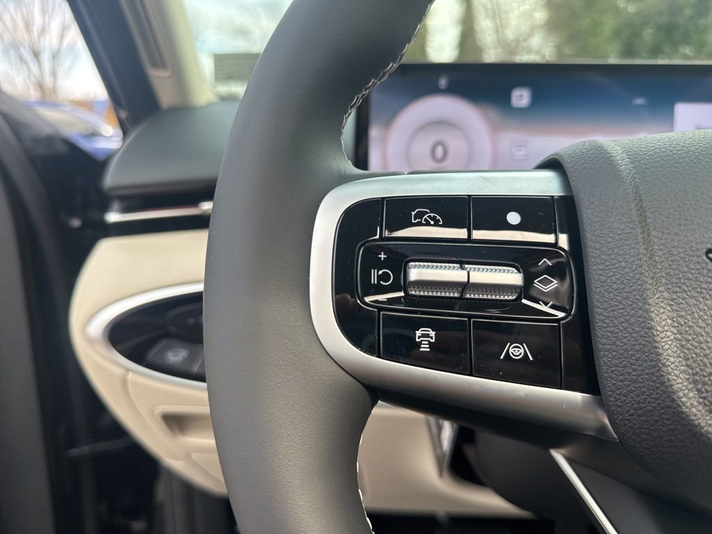 New 2026 Genesis GV70 2.5T Advanced AWD/4WD image 18