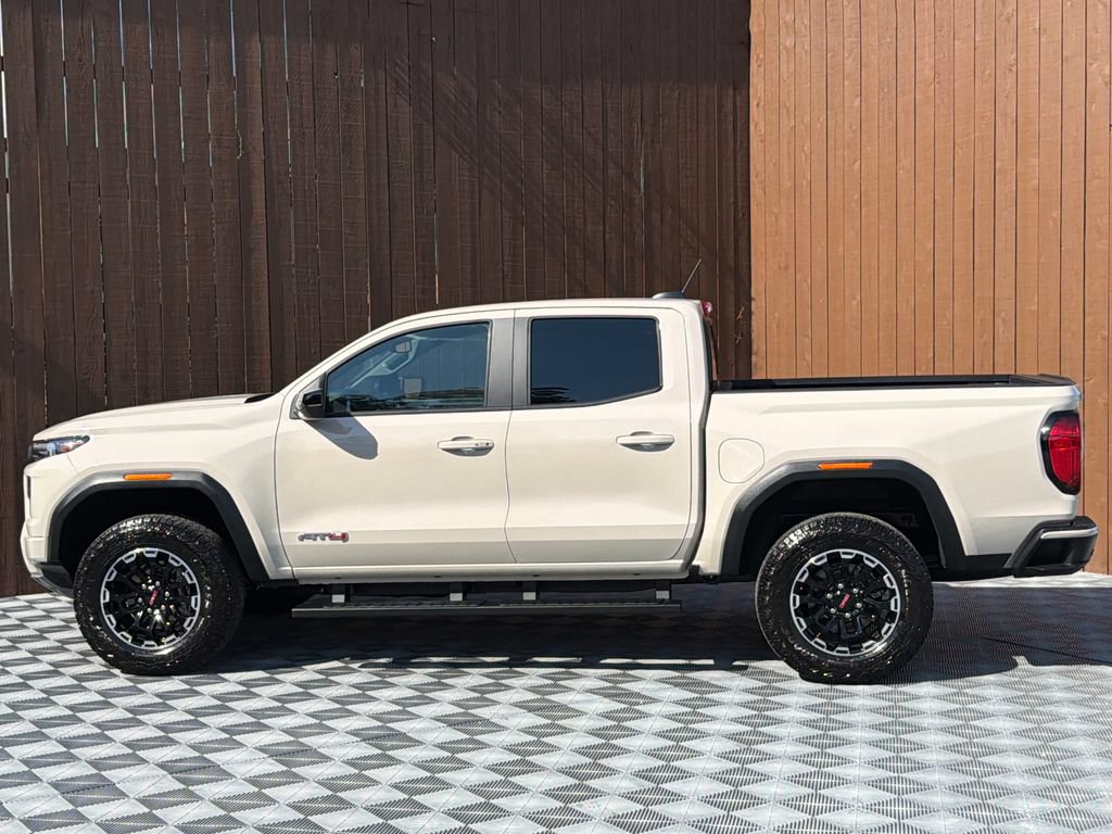 Used 2026 GMC Canyon AT4 AWD/4WD image 14