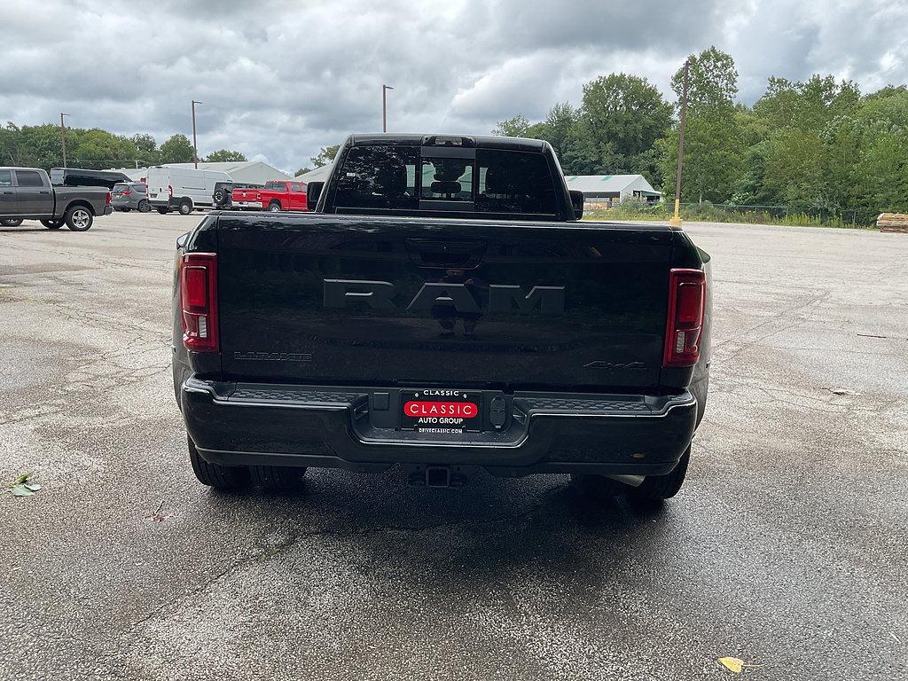 New 2027 RAM 3500 Laramie AWD/4WD image 6