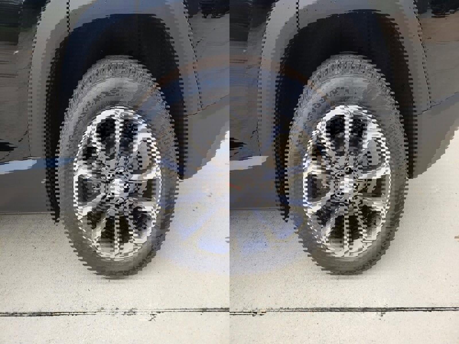 New 2026 GMC Terrain Elevation w/ Elevation Premium Package image 9