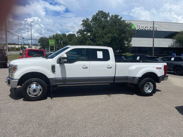 Used 2022 Ford F350 Lariat w/ Lariat Ultimate Package AWD/4WD image 3