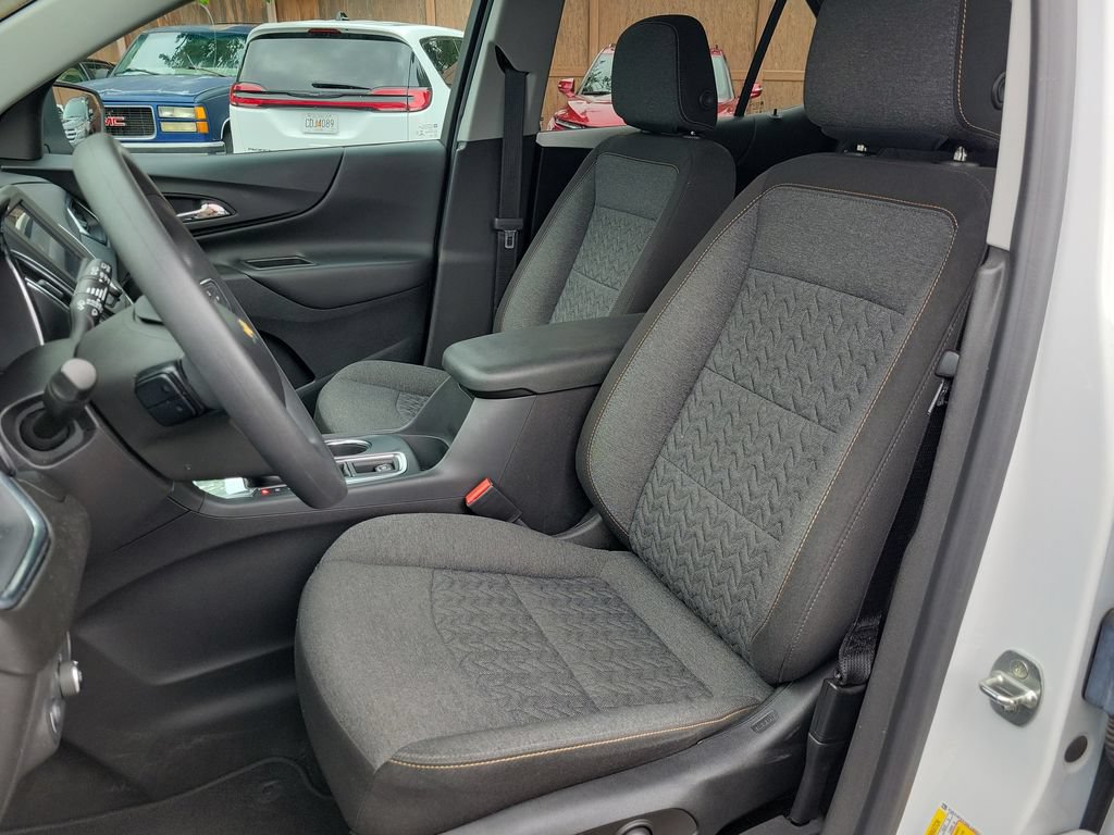 Used 2022 Chevrolet Equinox LT FWD image 19