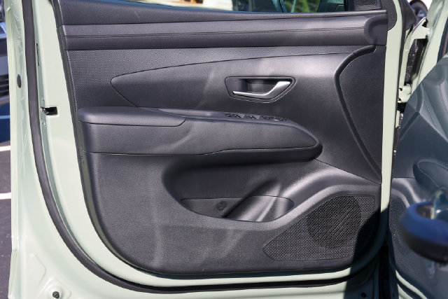 New 2027 Hyundai Santa Cruz SE AWD/4WD image 10