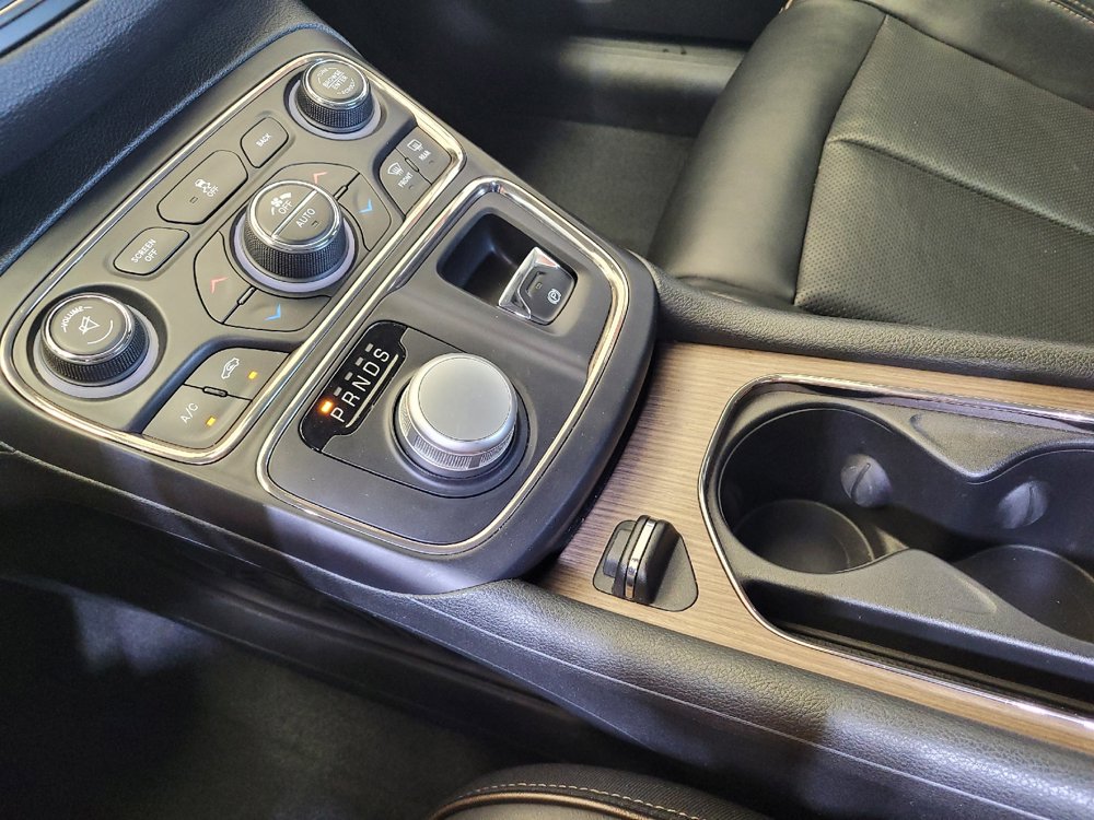 Used 2015 Chrysler 200 C w/ Navigation & Sound Group I AWD/4WD image 26