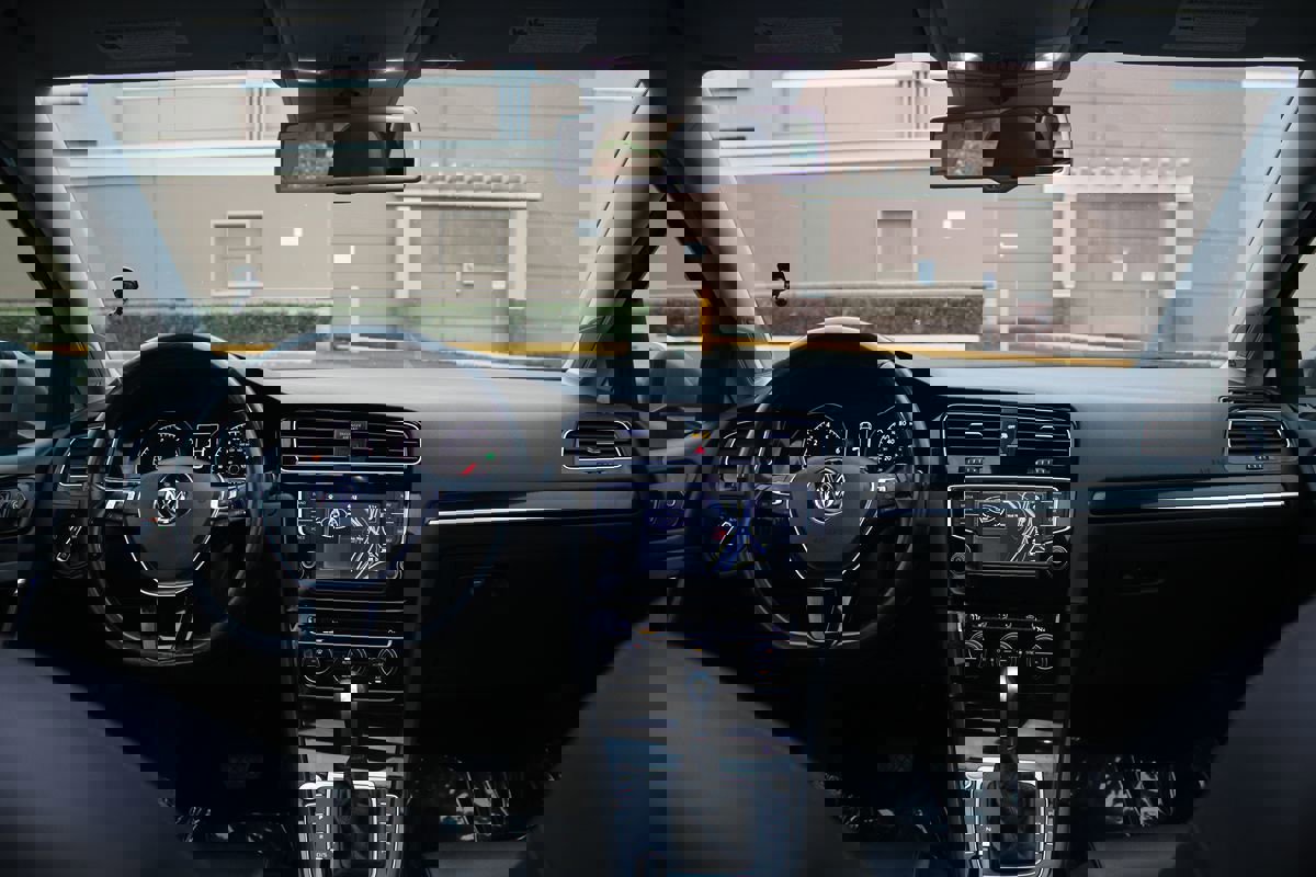 Used 2016 Volkswagen Golf SEL w/ Lighting Package (SEL) image 12