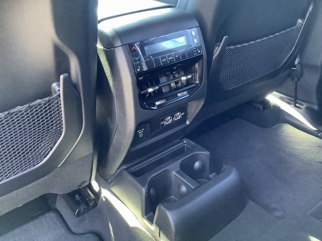 New 2025 Jeep Grand Cherokee L Overland image 28