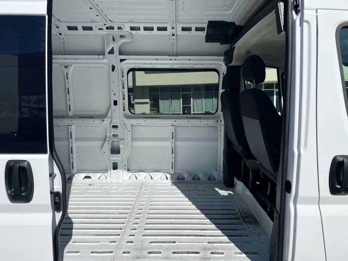 Used 2023 RAM ProMaster 3500 FWD image 13