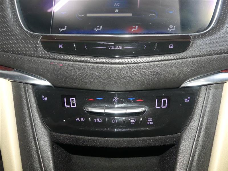 Used 2017 Cadillac XT5 Luxury AWD/4WD image 37