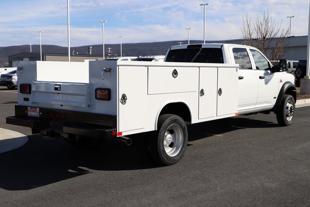 New 2026 RAM 5500 Tradesman w/ Chrome Appearance Group AWD/4WD image 7