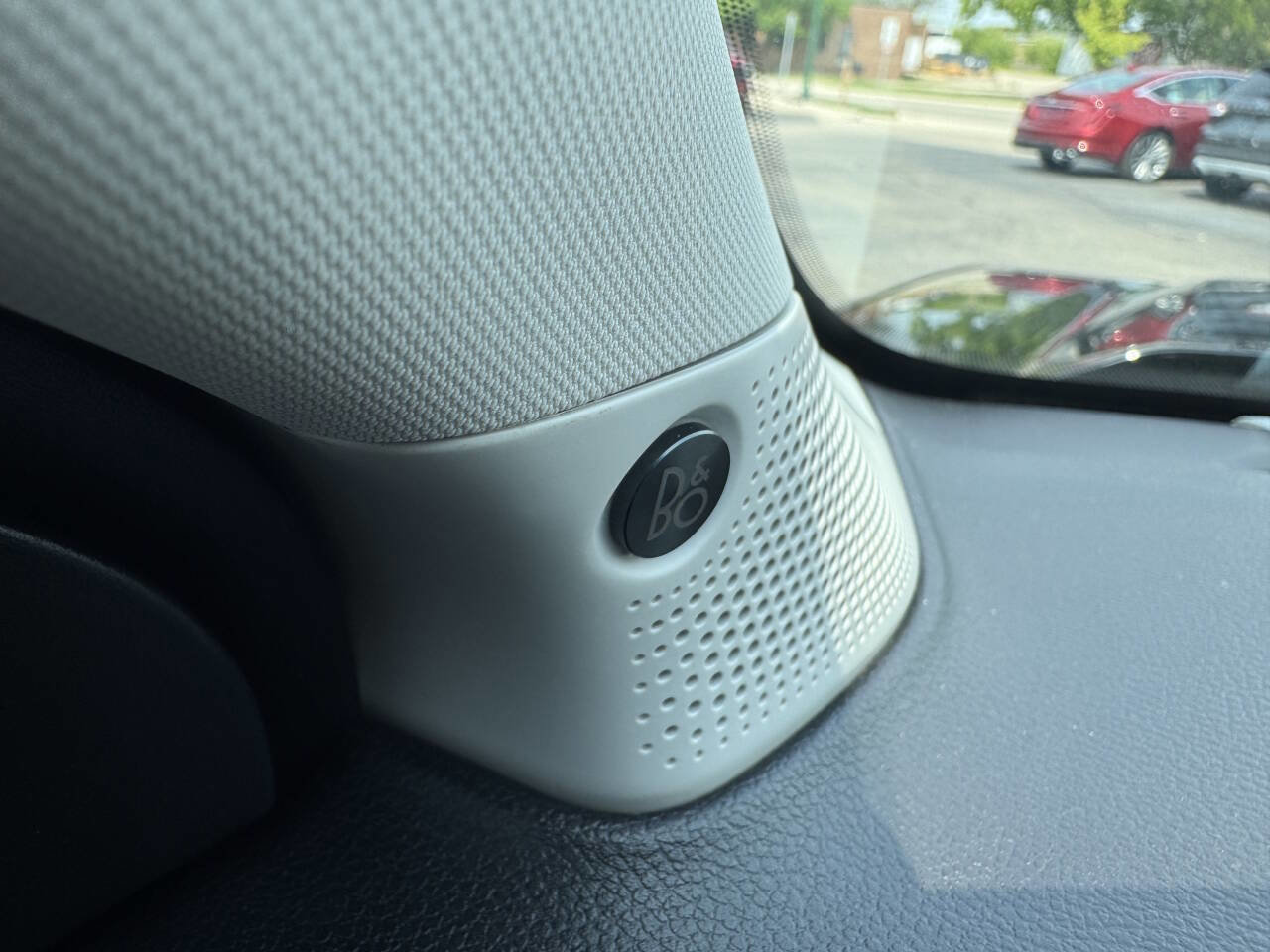 Used 2024 Ford Ranger Lariat w/ FX4 Off-Road Package image 21