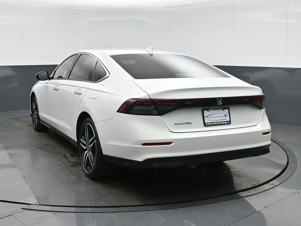 Used 2023 Honda Accord EX image 5