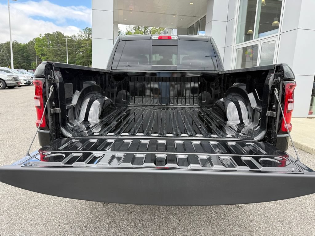New 2026 RAM 1500 Warlock AWD/4WD image 19