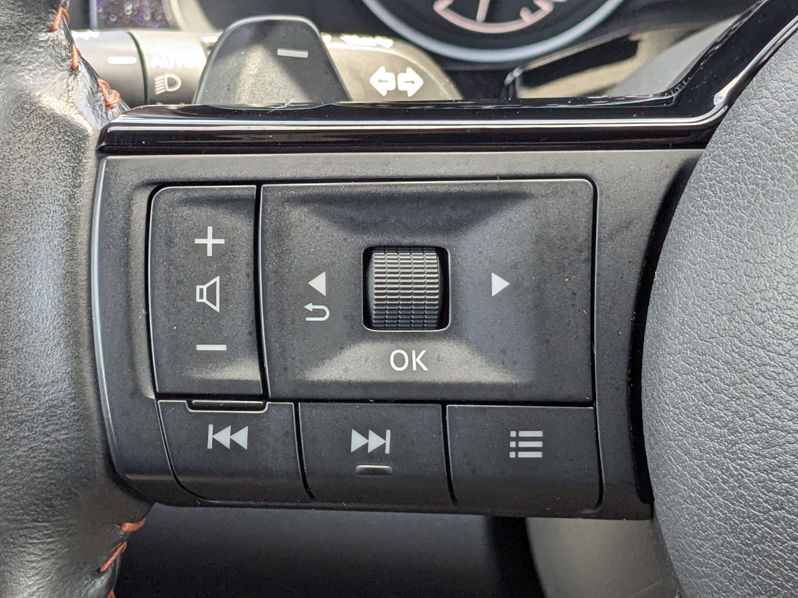 Used 2023 Nissan Pathfinder Rock Creek image 25