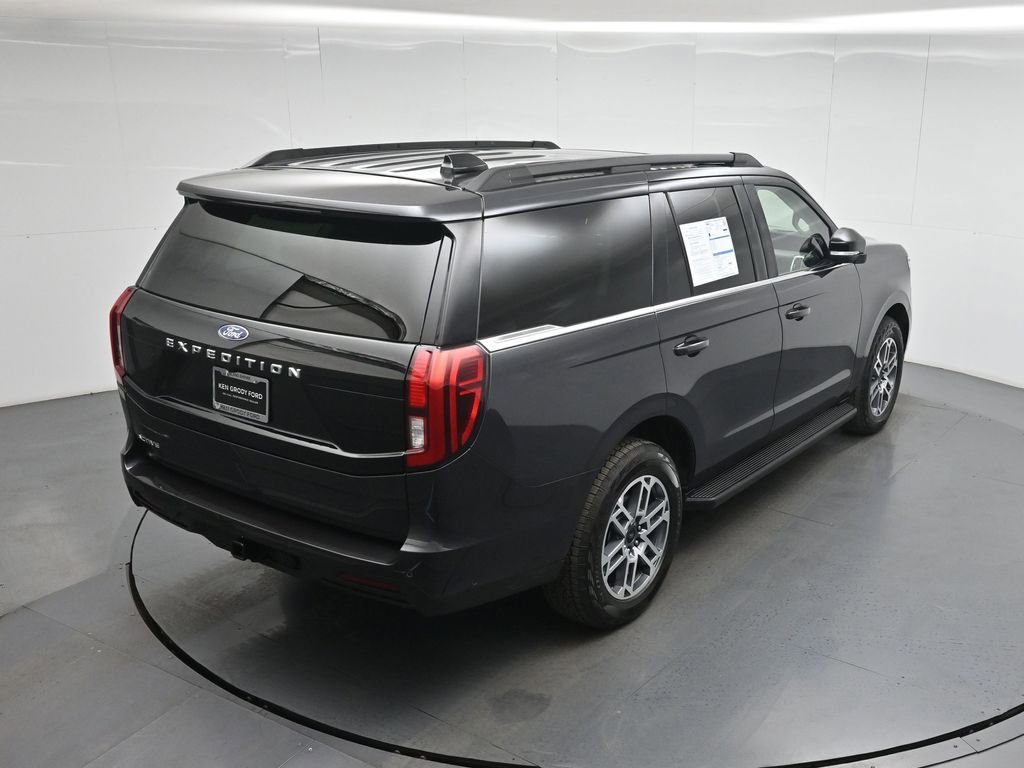 Certified 2025 Ford Expedition Active AWD/4WD image 41