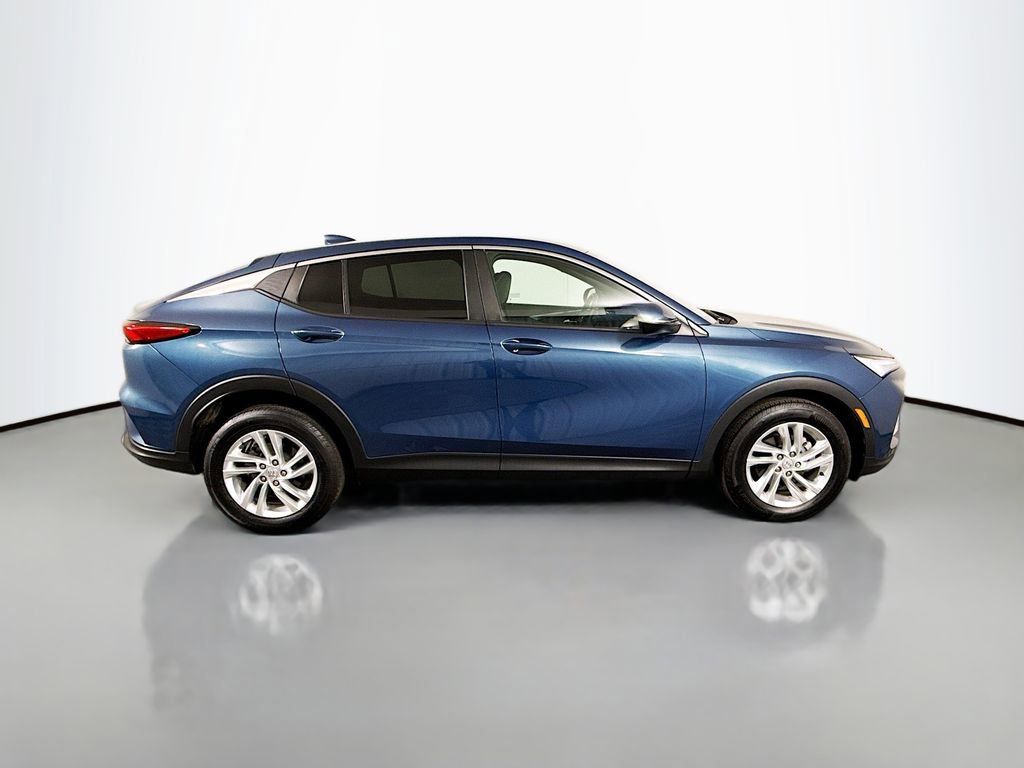 Used 2024 Buick Envista Preferred w/ Convenience II Package image 8