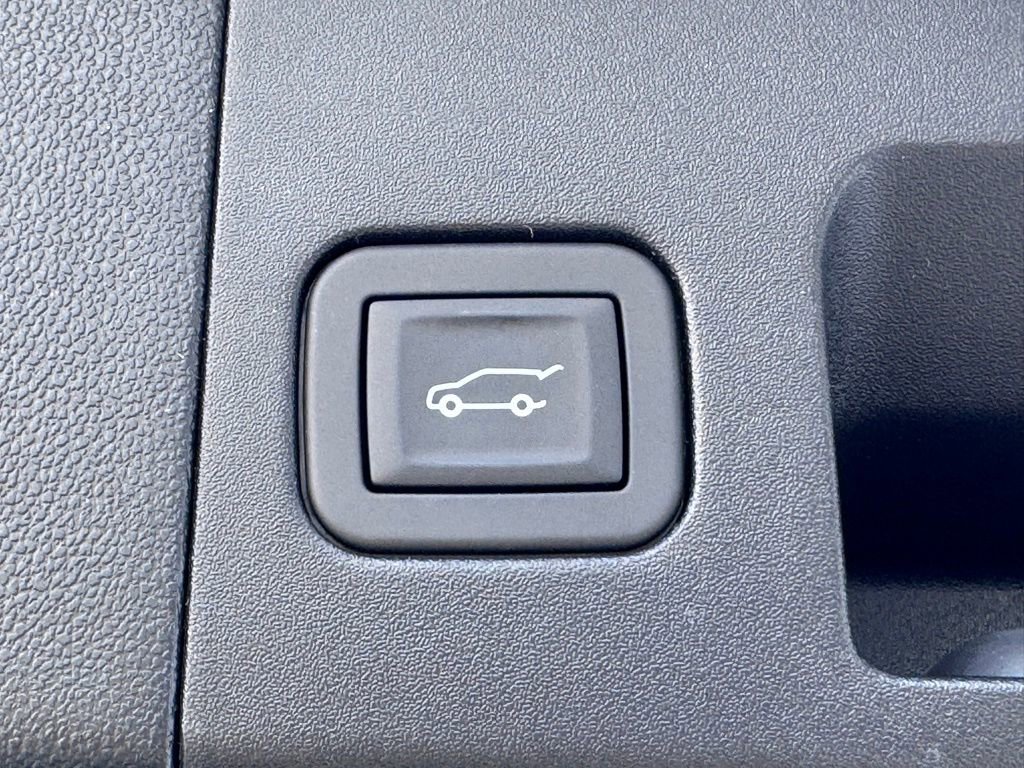 New 2026 Cadillac XT5 Premium Luxury w/ Driver Assist Package image 32