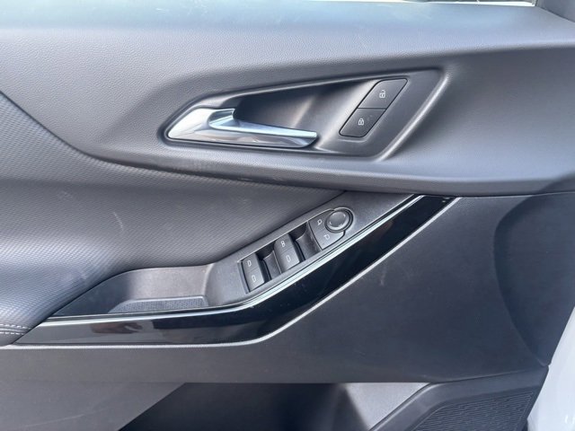 New 2026 Chevrolet Equinox LT image 32