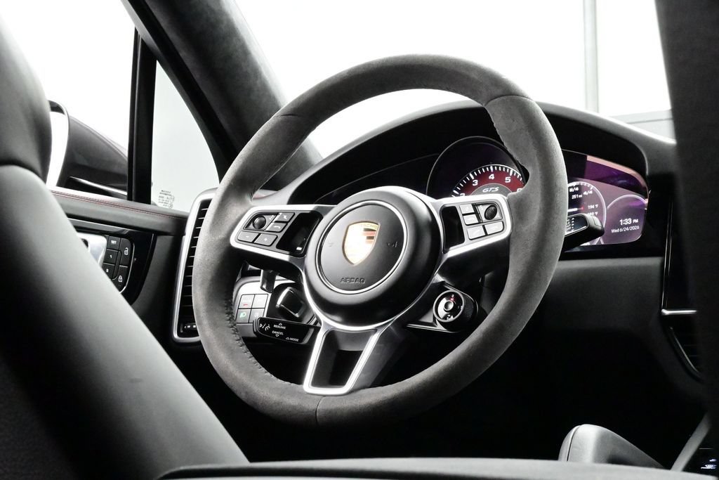 Certified 2023 Porsche Cayenne GTS AWD/4WD image 20