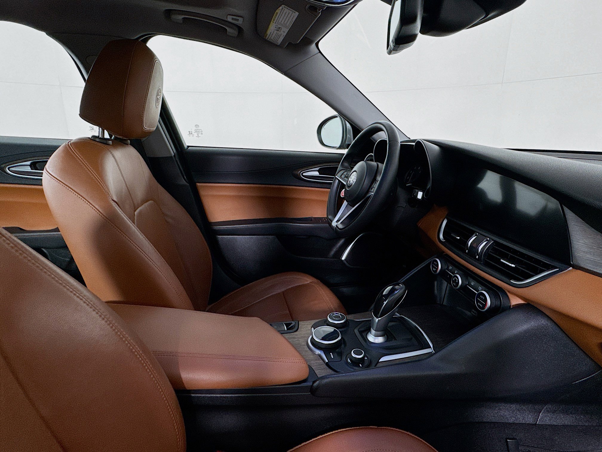 Used 2019 Alfa Romeo Giulia Ti image 48