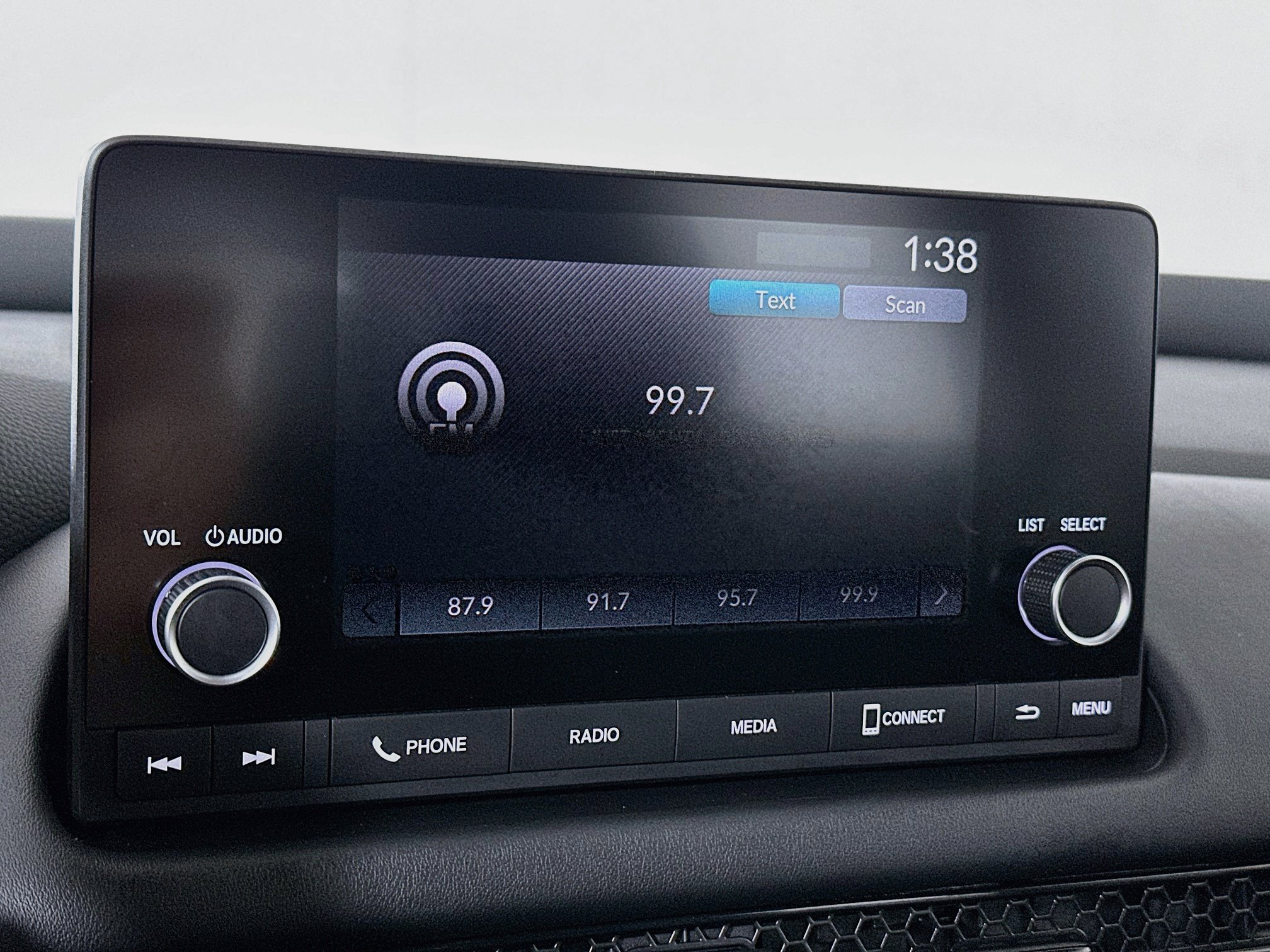 Used 2024 Honda HR-V LX image 14