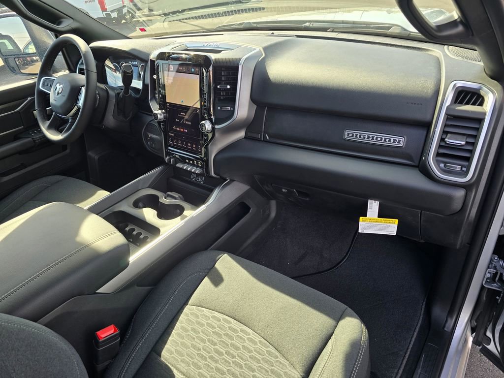 New 2026 RAM 3500 Big Horn AWD/4WD image 15