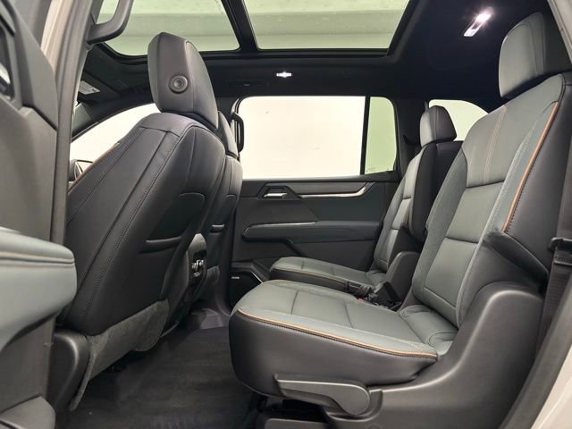 New 2026 GMC Acadia AT4 w/ Luxury Package image 43